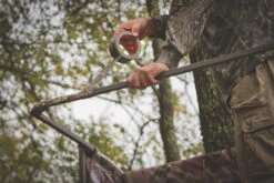 Gorilla Tape Camo 8,2m X 47,8 Mm 11 Gorilla Tape Camo 8,2m X 47,8 Mm -Expe Camping Magasin ruban gorilla tape silver camo 02